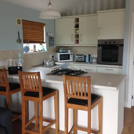 Wild Atlantic Way...cosy Log Cabin Chalet Greencastle (Donegal)