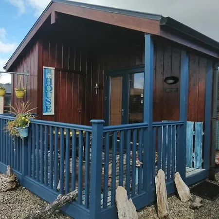 Wild Atlantic Way...cosy Log Cabin Chalet